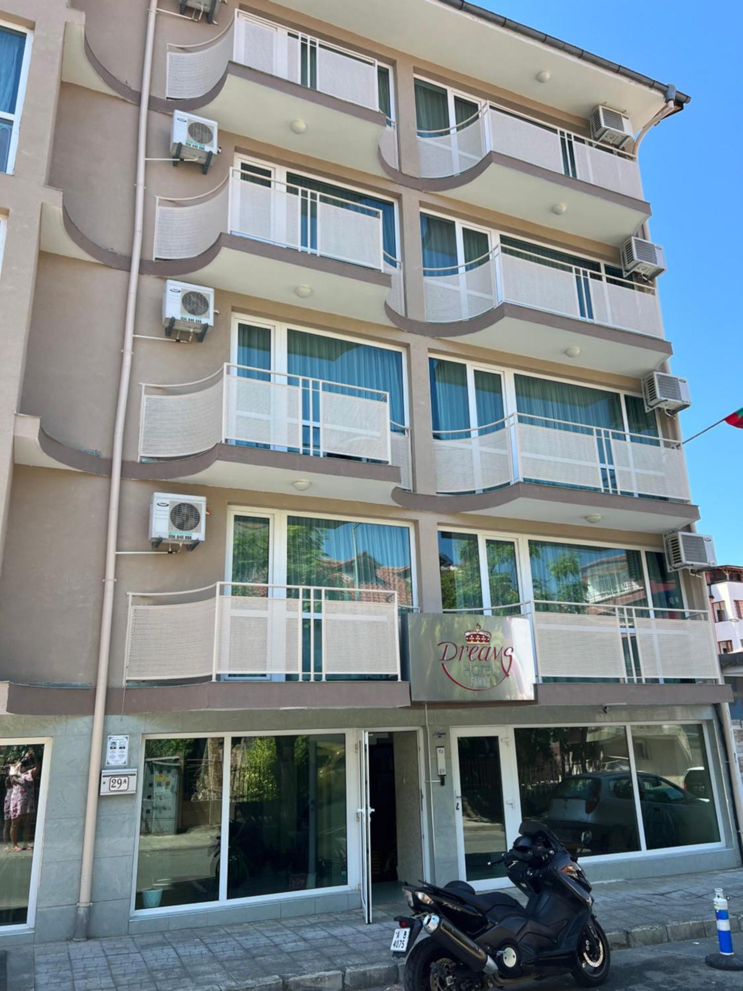 Dreams Family Hotel Nessebar Exterior foto